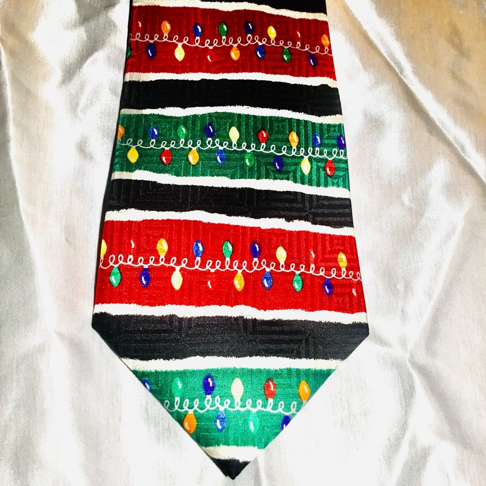 Christmas At Nick’s Tie Shop Red Green Yellow White Blue  party neckTie